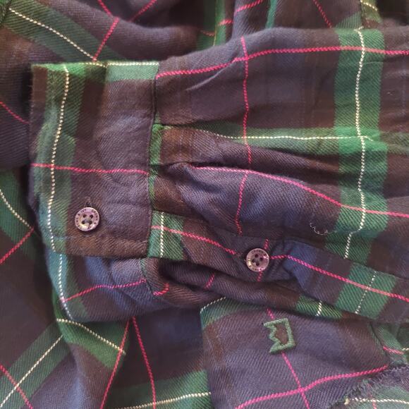 Crown Ivy Large Navy Plaid Long Sleeve Popover Top Roll Tab Cabin Holiday Preppy - Picture 8 of 8